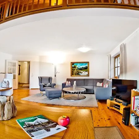Zugspitzapps, Schoenblick Apartment Ehrwald