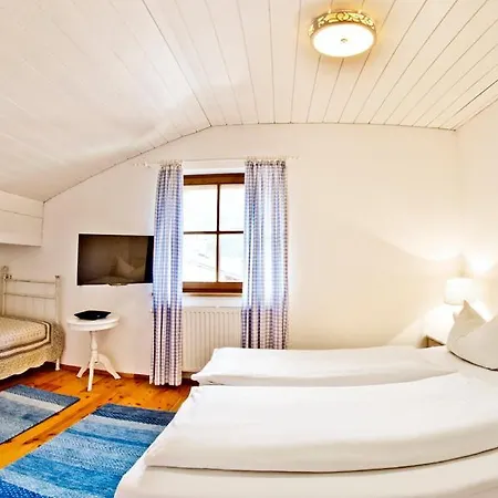 Zugspitzapps, Schoenblick Apartament *